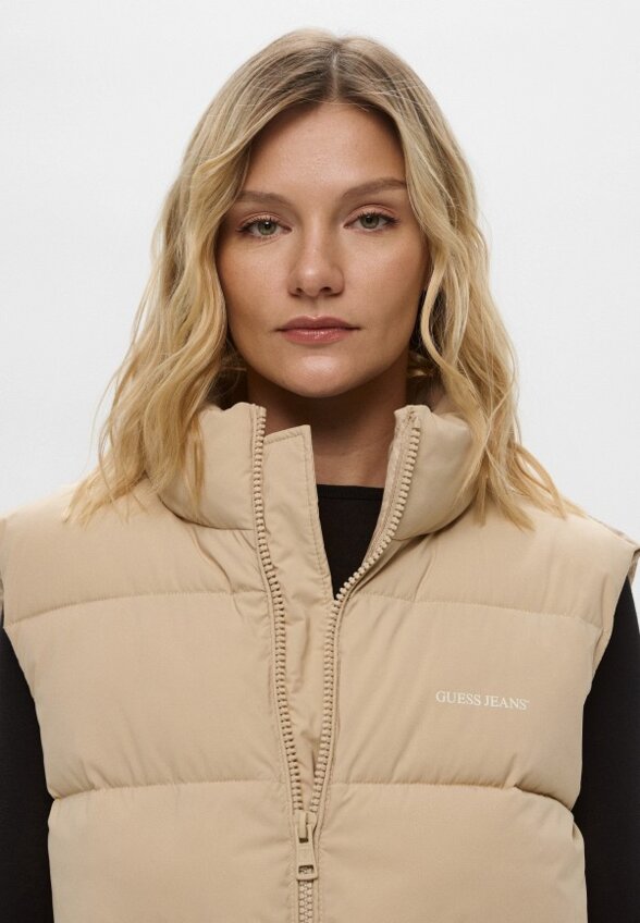 Жилет утепленный Guess Jeans