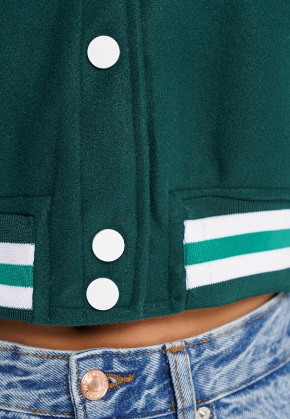 Бомбер Твое