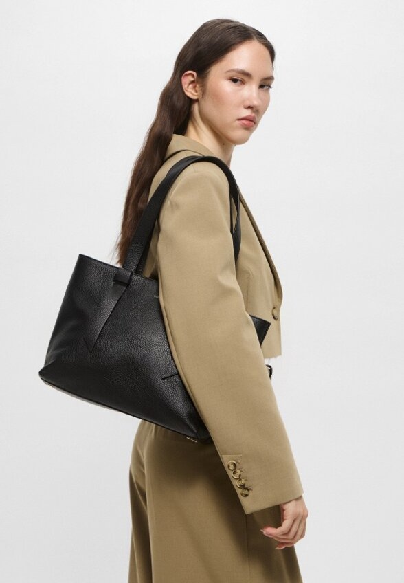 Сумка Coccinelle