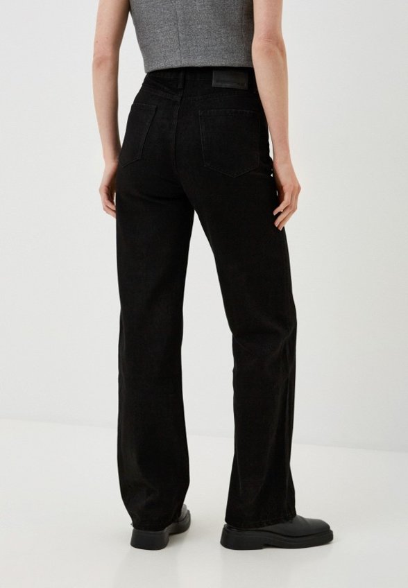 Джинсы Mossmore