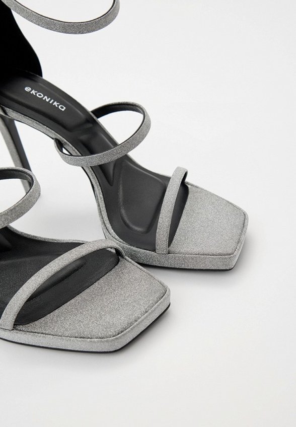 Босоножки Ekonika