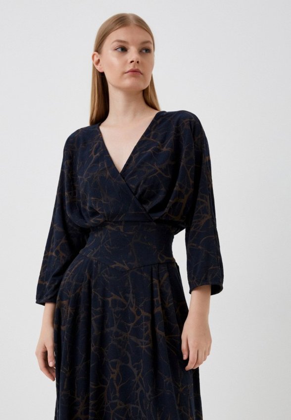 Платье MadaM T