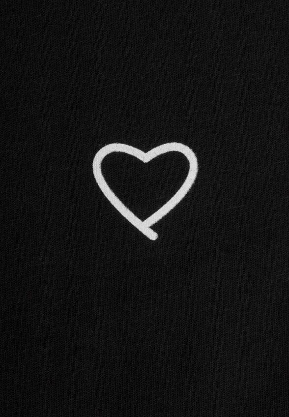 Лонгслив Апрель