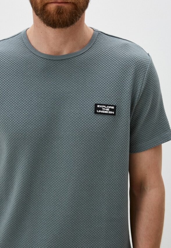 Футболка Colin's