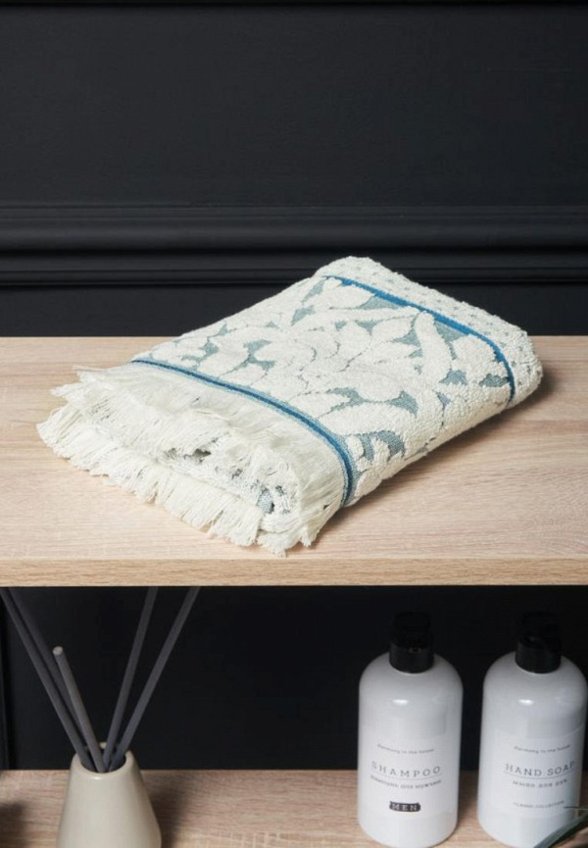 Полотенце Sanpa