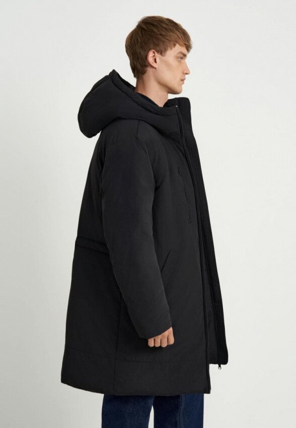 Пуховик Finn Flare