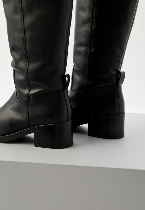 Сапоги Karl Lagerfeld