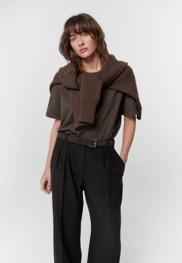 Футболка Daisyknit