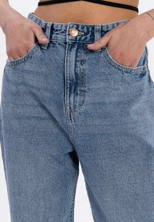 Джинсы Твое