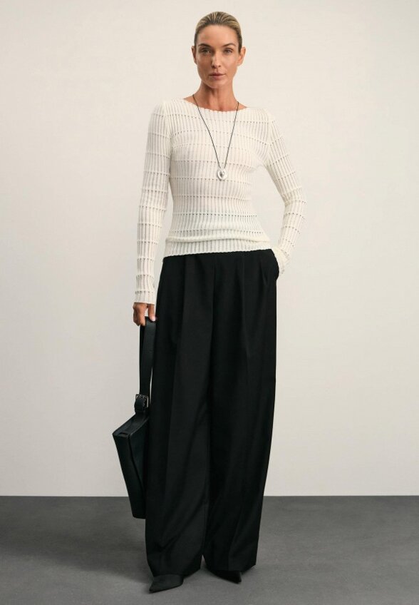 Джемпер Zarina