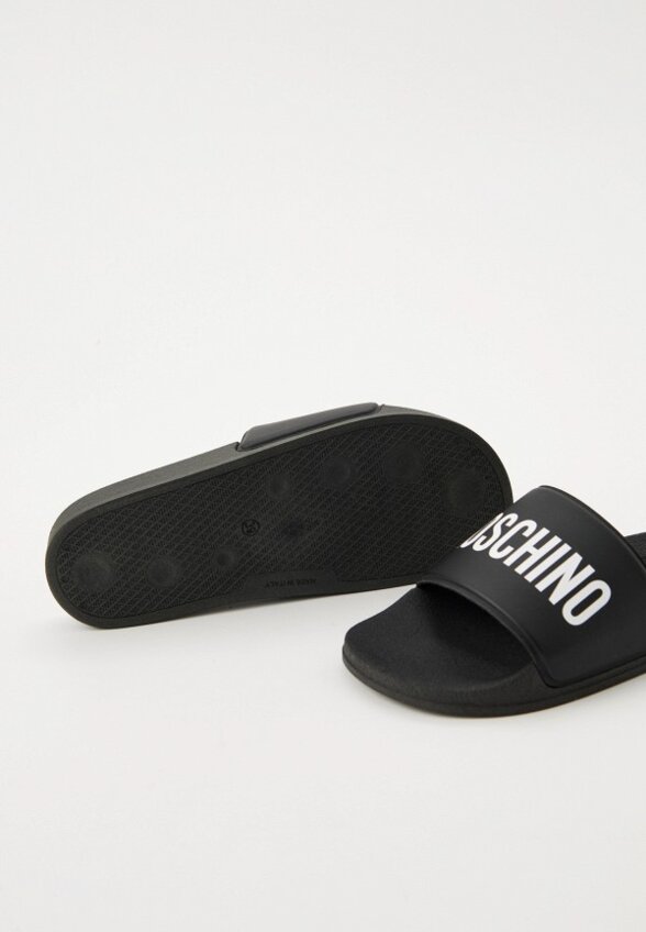 Сланцы Moschino