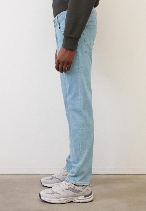 Джинсы Marc O'Polo