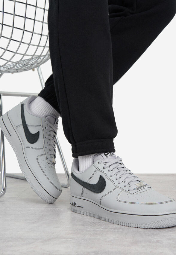 Кеды мужские Nike Air Force 1 '07 Lv8, Серый