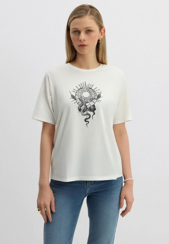 Футболка Calin Doux