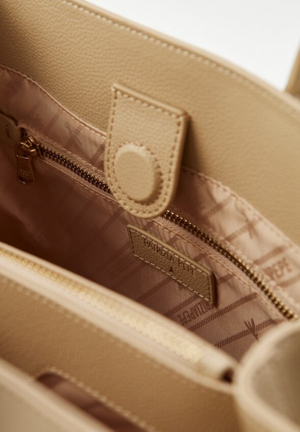 Сумка Patrizia Pepe