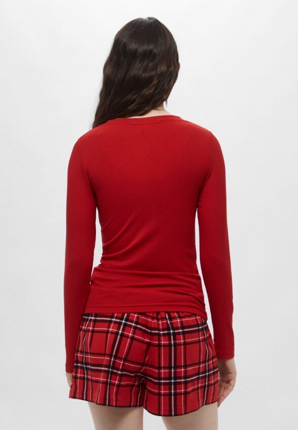 Лонгслив домашний Befree