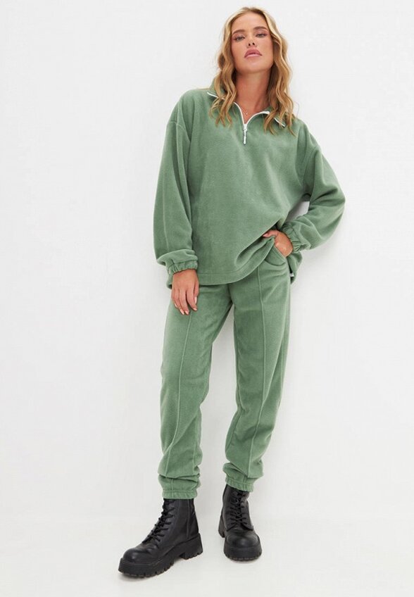 Костюм спортивный Nila