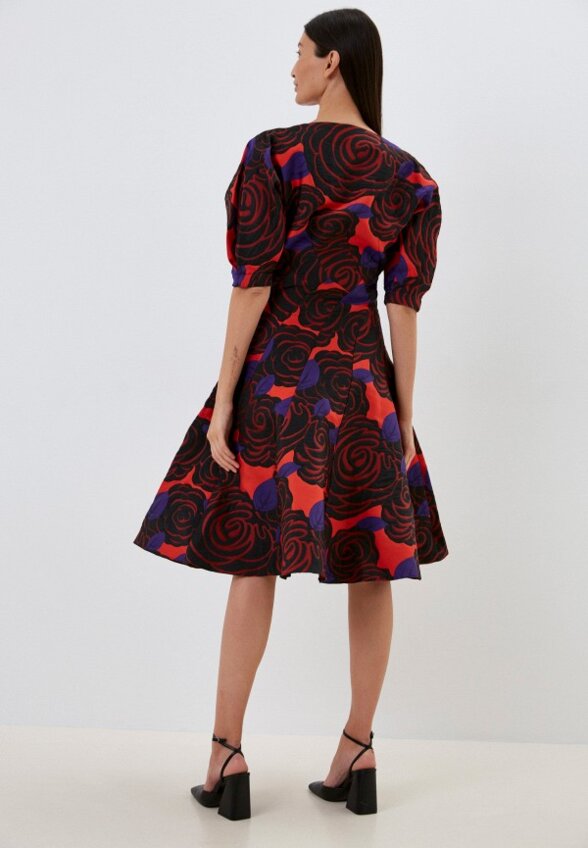 Платье MadaM T