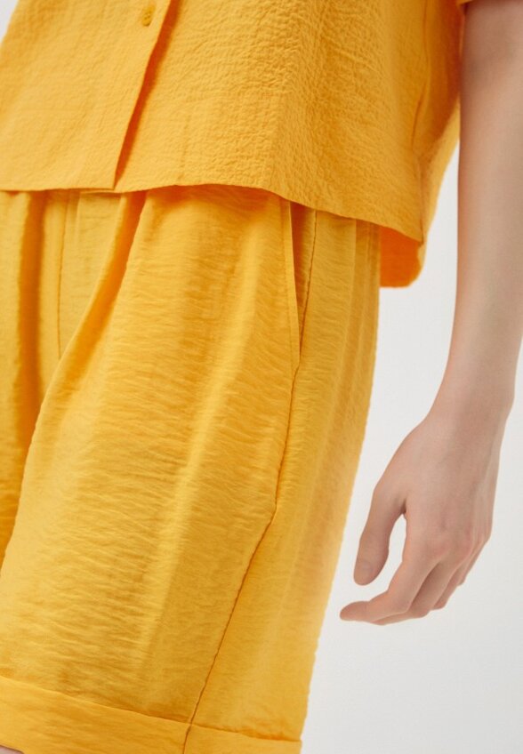 Шорты To Be One