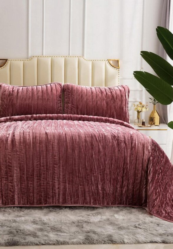 Комплект с покрывалом Sofi De Marko