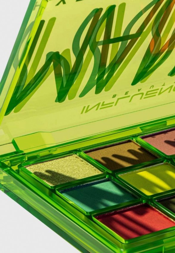 Палетка теней для век Influence Beauty