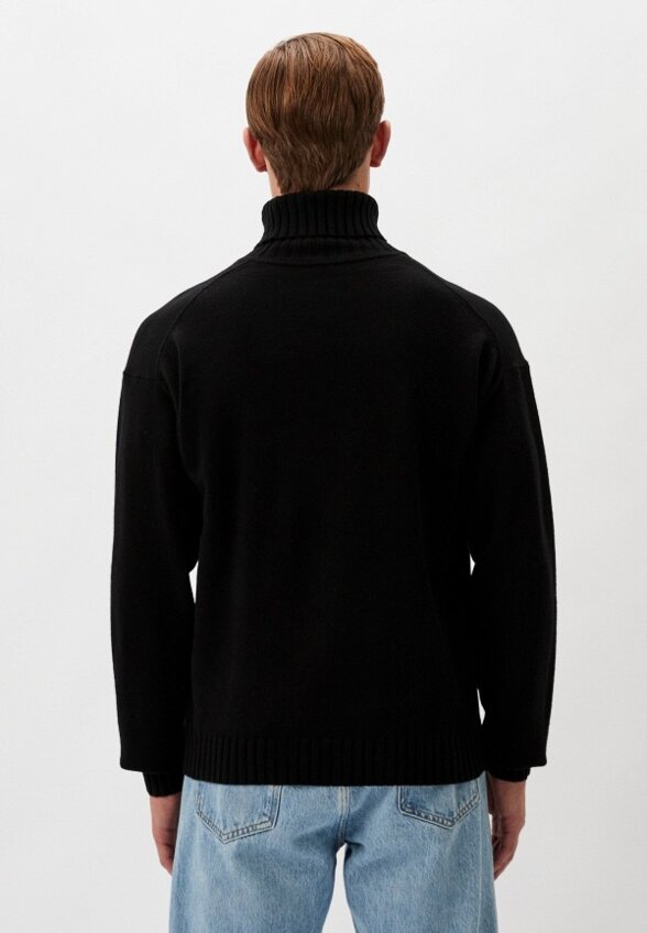 Водолазка Hugo