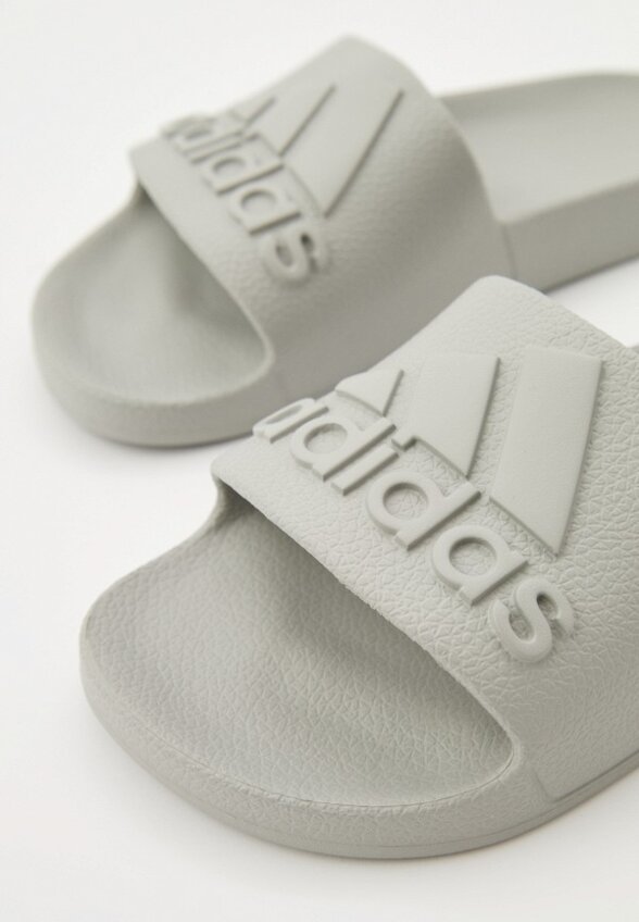 Сланцы adidas