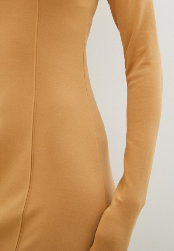 Платье Mark Formelle