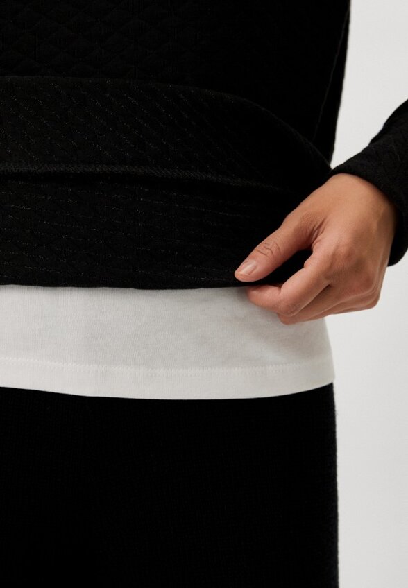 Худи Armani Exchange