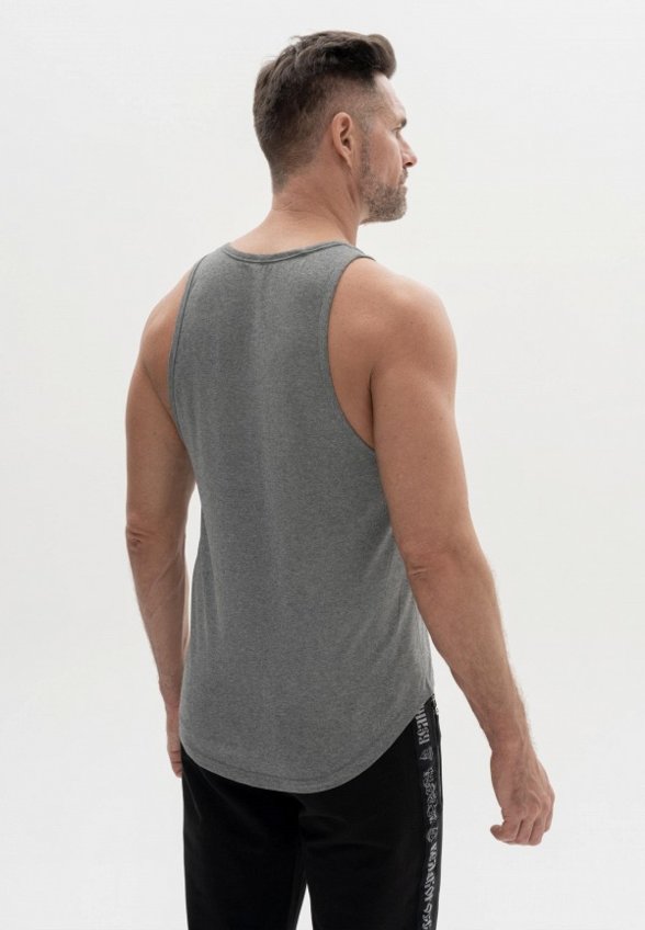 Майка Великоросс