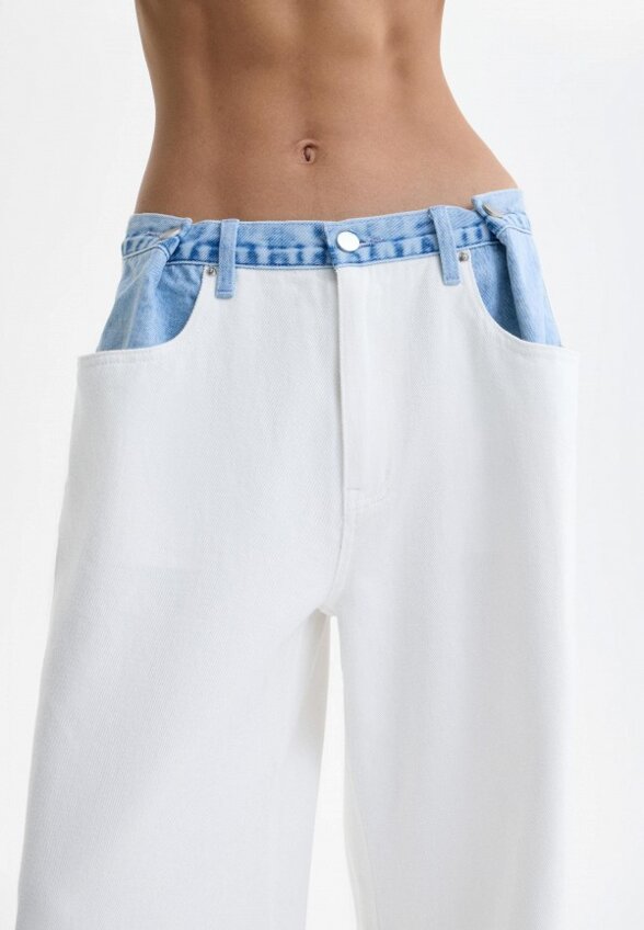 Джинсы True Red