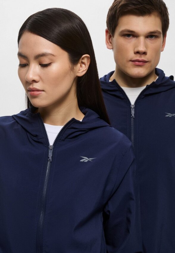 Ветровка Reebok
