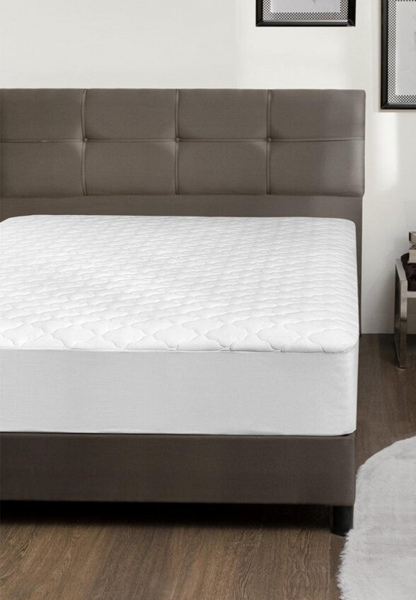 Наматрасник Karna