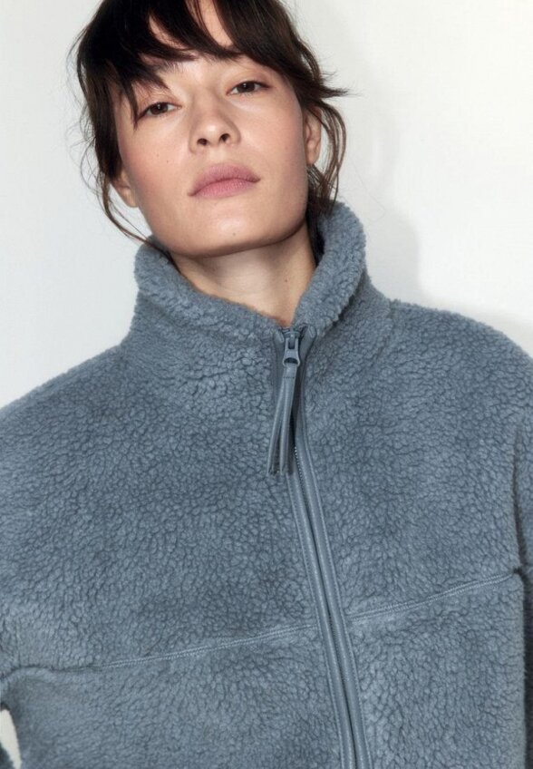 Куртка меховая Befree