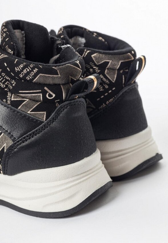 Ботинки Tikkago