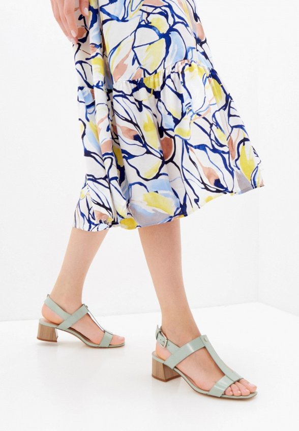 Босоножки Basconi