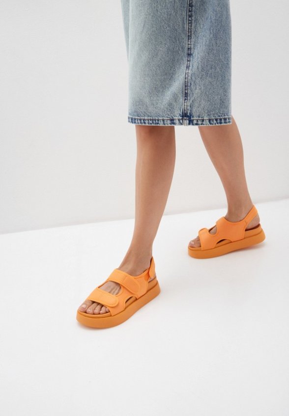 Сандалии Escan