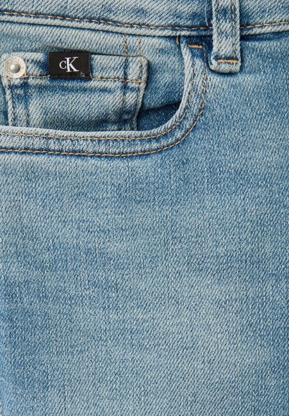 Джинсы Calvin Klein Jeans
