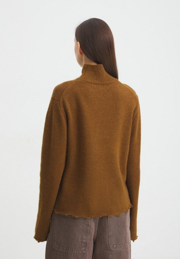 Водолазка Maison David