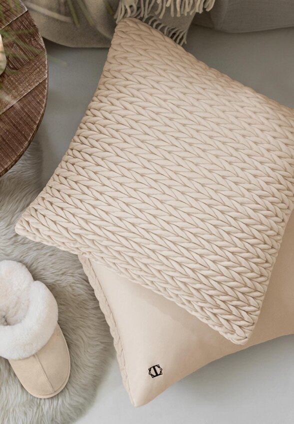 Подушка декоративная Togas