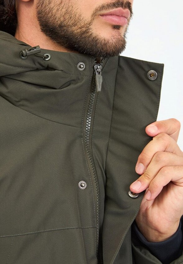 Пуховик Baasploa