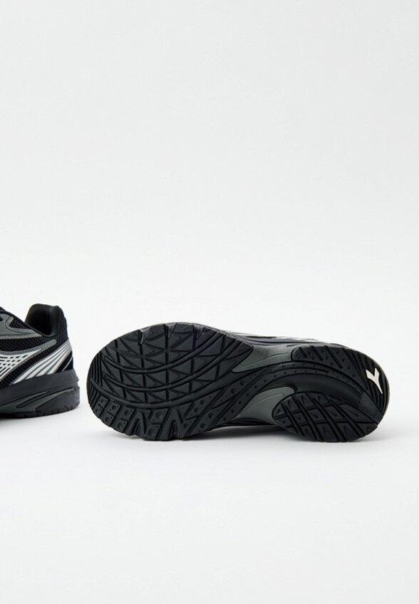 Кроссовки Diadora