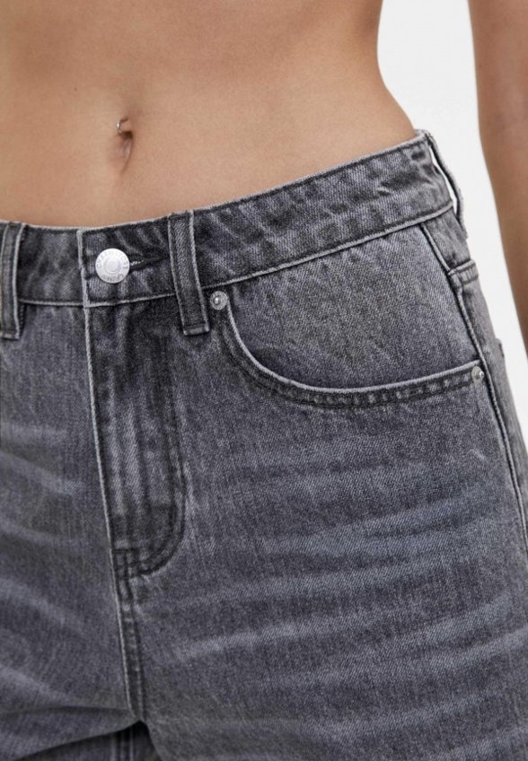 Джинсы Charmstore