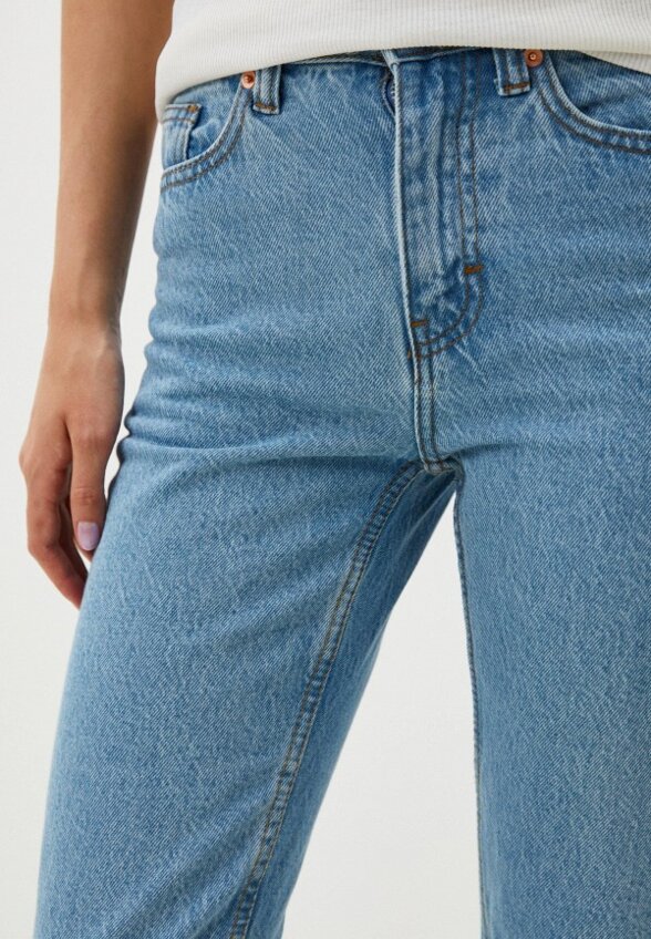 Джинсы Terranova