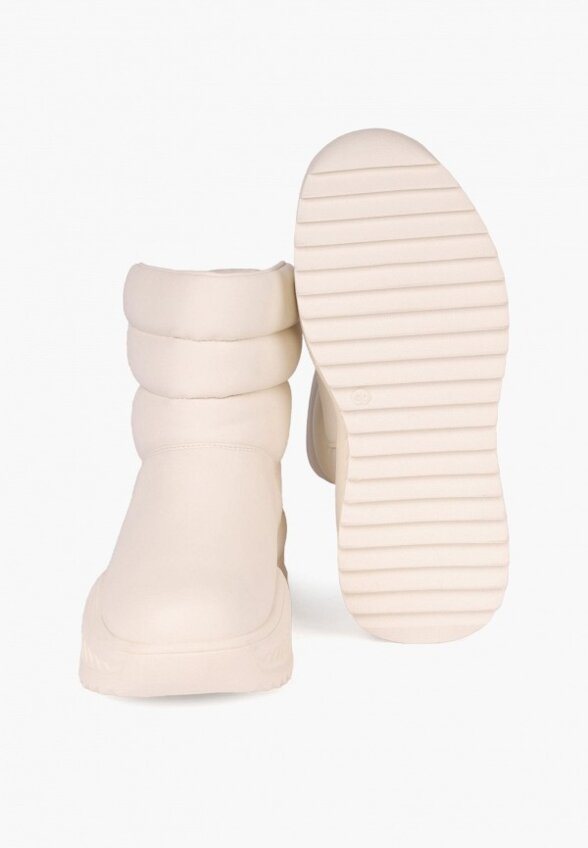 Дутики Instreet