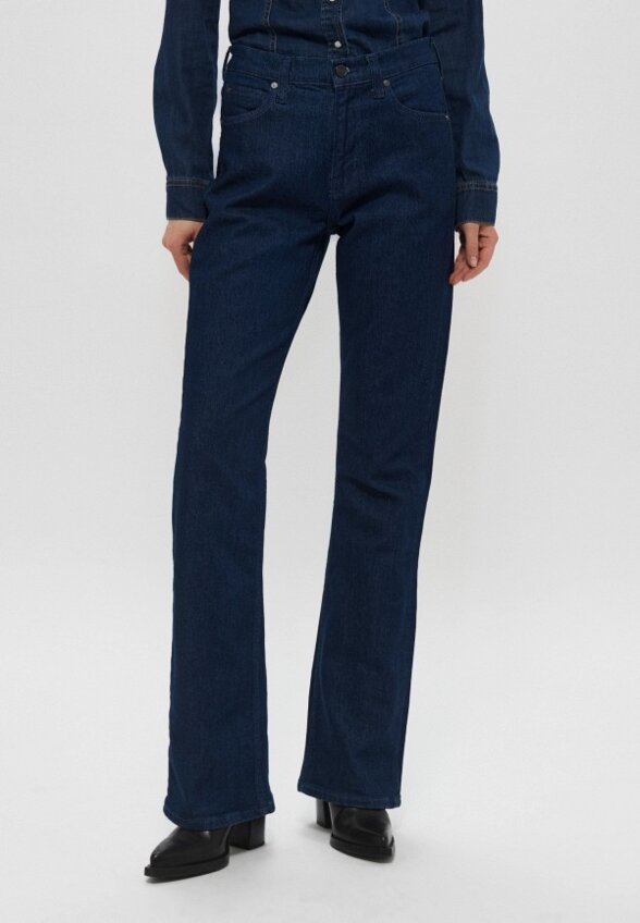 Джинсы Calvin Klein