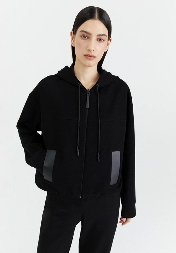 Толстовка M.Reason