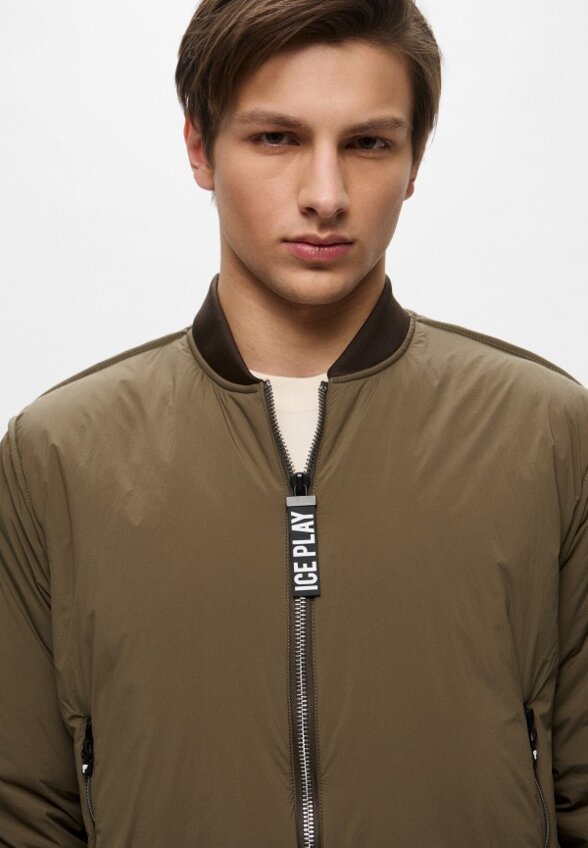 Бомбер Ice Play