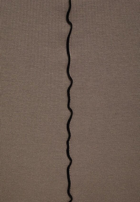 Лонгслив Mango