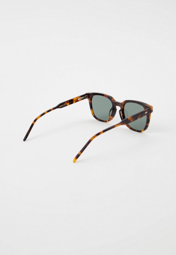 Очки солнцезащитные Ruxara